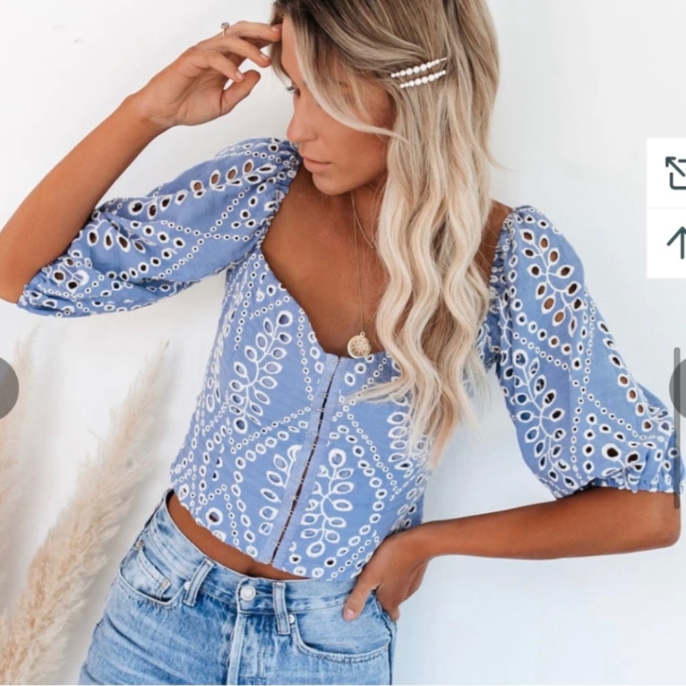 Vici June Swoon Cotton Blend Eyelet Cropped Top - Picture 6 of 12